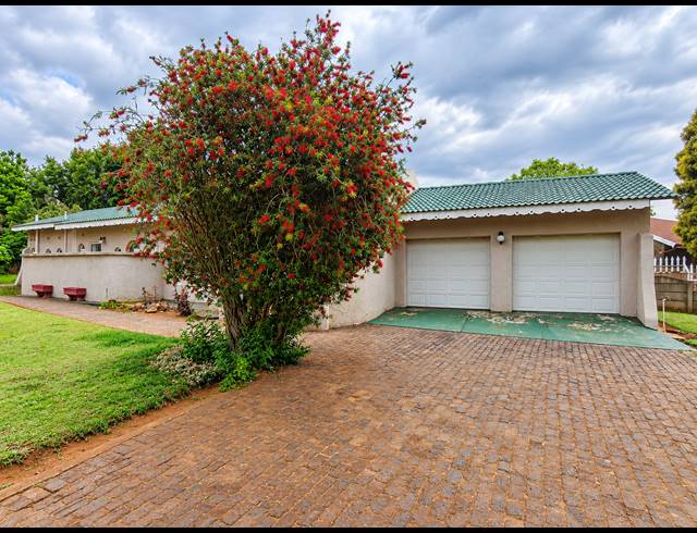 3 BEDROOM HOUSE FOR SALE IN BERGSIG